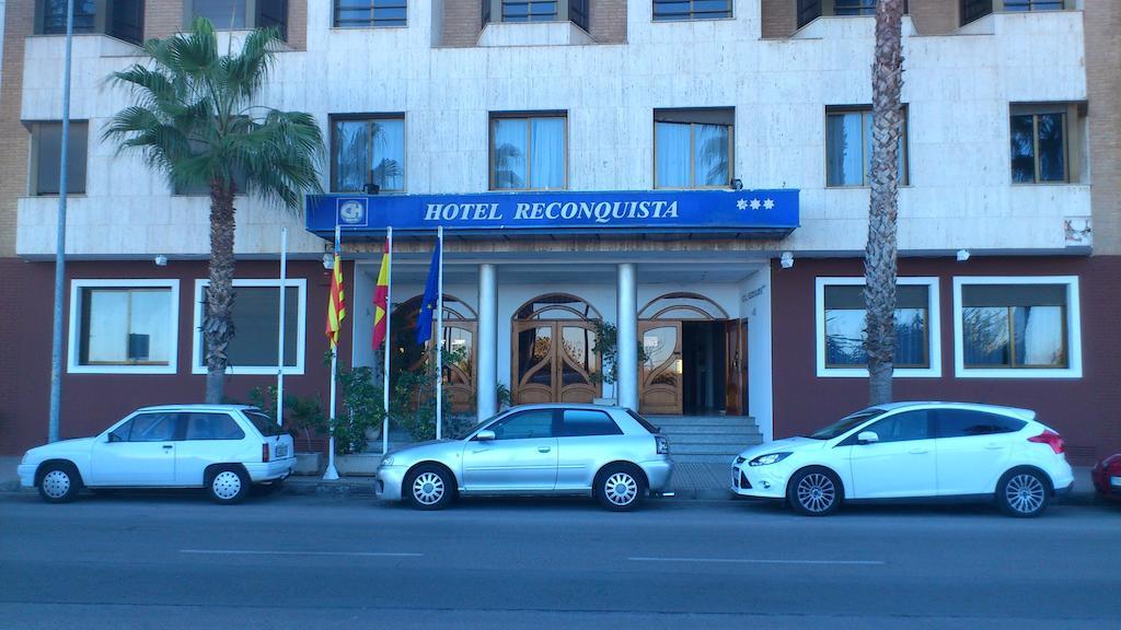 Hotel Reconquista Alzira Exterior photo