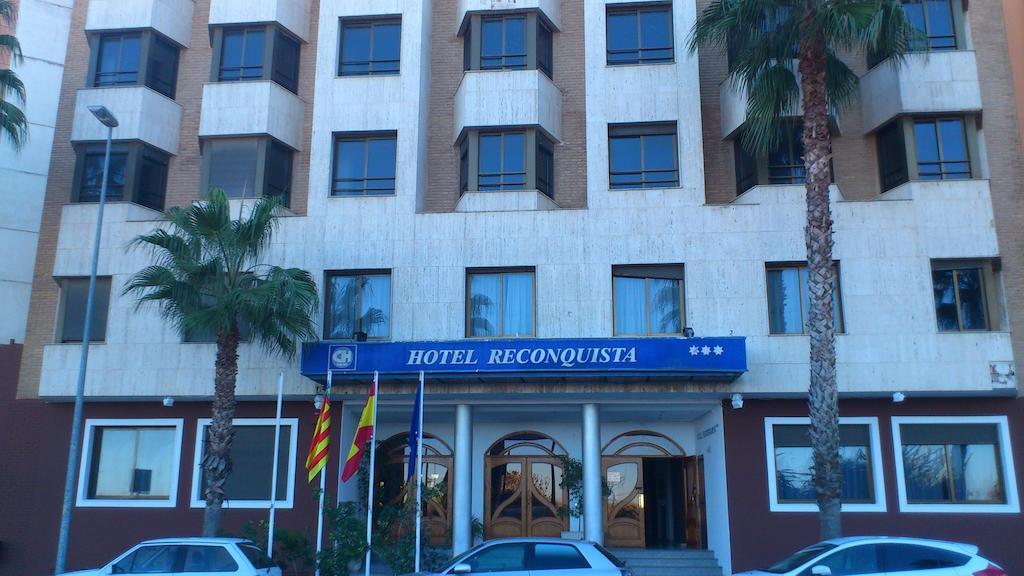 Hotel Reconquista Alzira Exterior photo