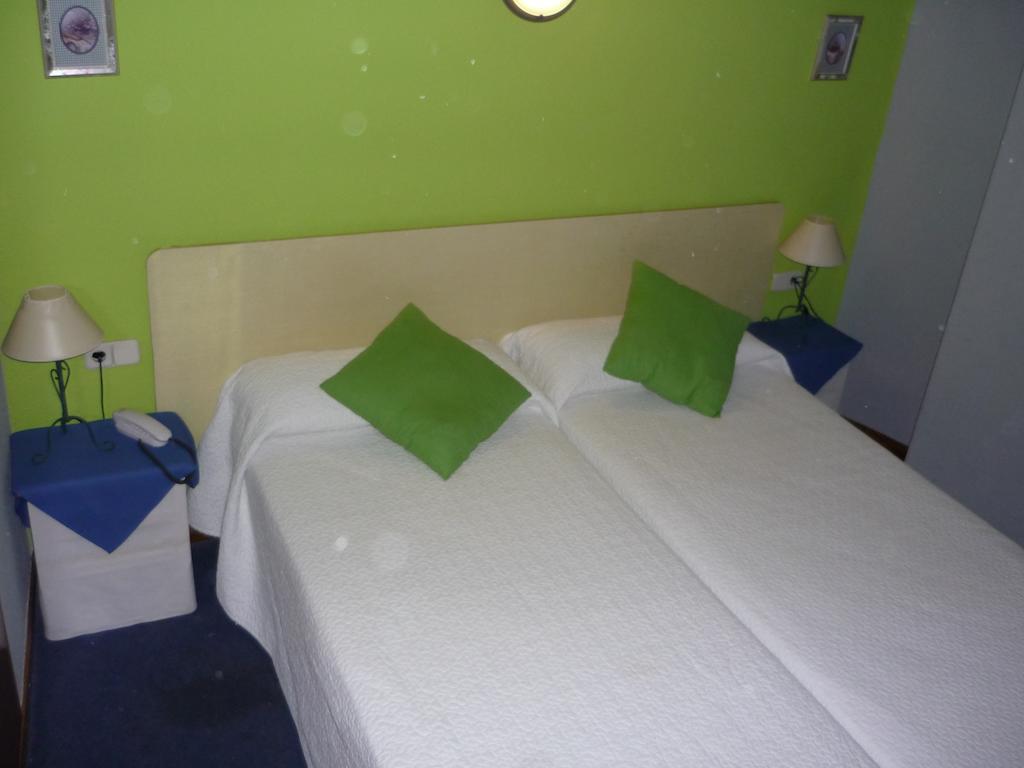 Hotel Reconquista Alzira Room photo